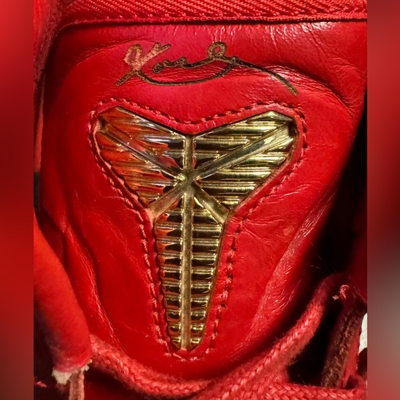 Nike Kobe 10 Mid EXT University Red Leather Men Size 10.5 Great Condition - Picture 9 of 9